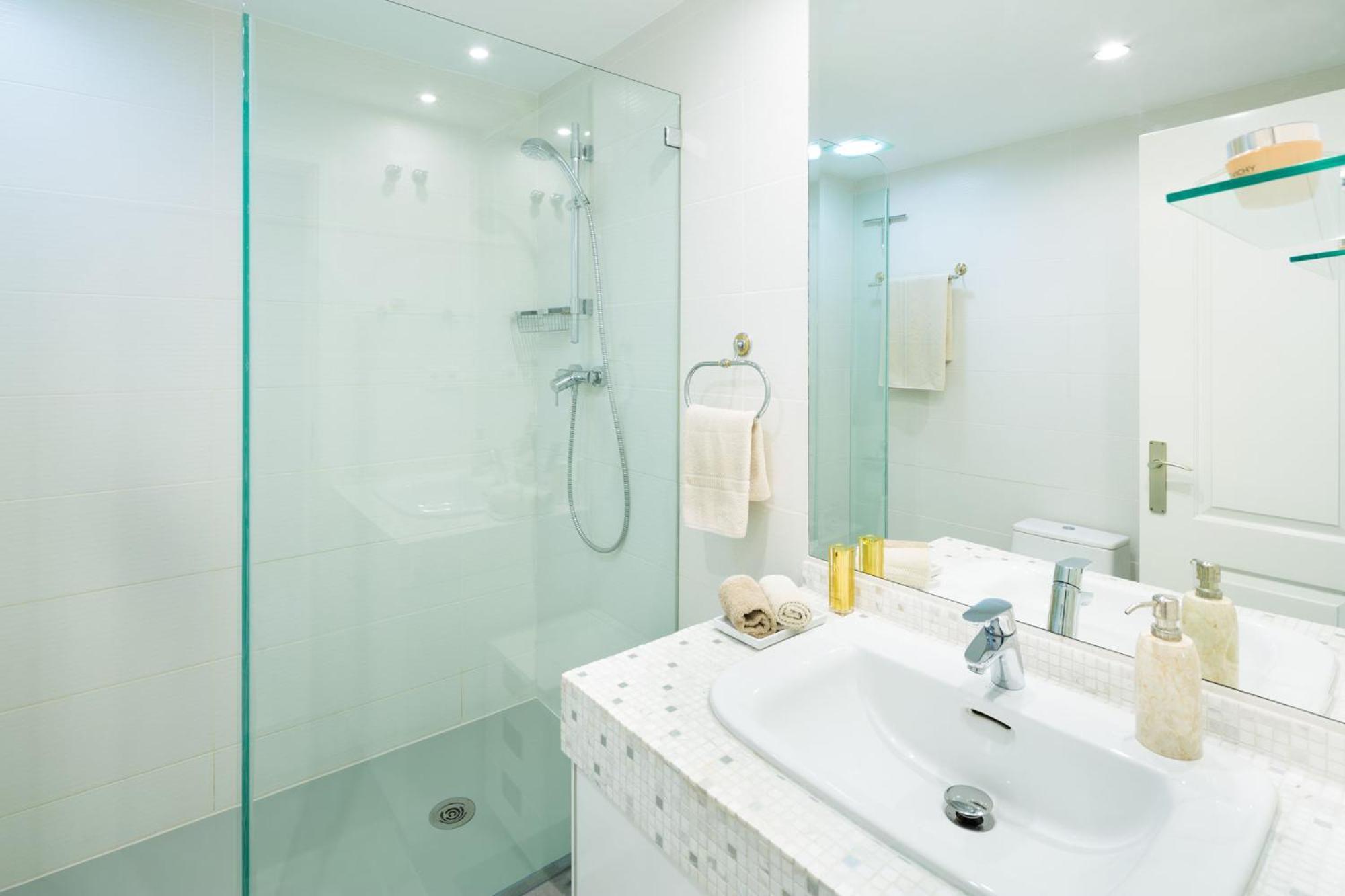 Luxury 5* 3 Beds In Playas Del Duque, Puerto Banus Appartamento *
